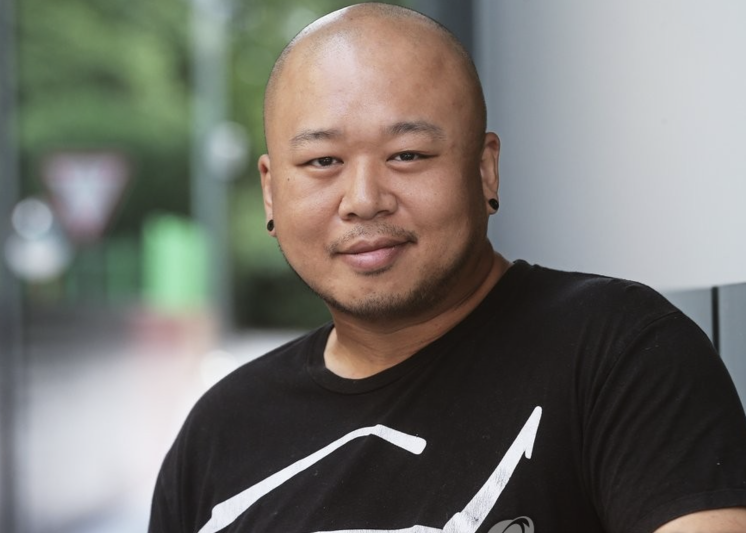 돈스파이크 얼굴