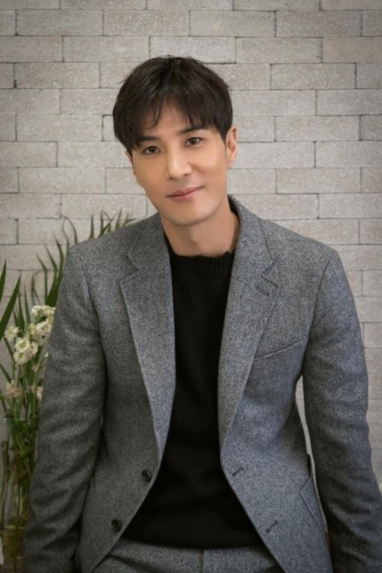 김지석 이주명 띠동갑 커플 