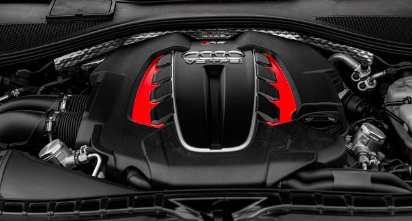 아우디의 고성능 차량: RS와 e-tron GT의 조화