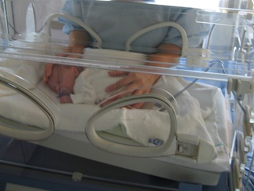 해마다 증가하는 신생아 호흡곤란 증후군 증상 및 치료 방법