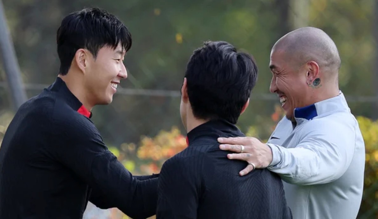 손흥민 사타구니 부상