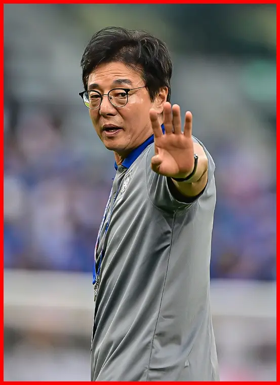 황선홍 감독