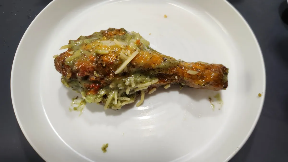 푸라닭-바질페스타-맛