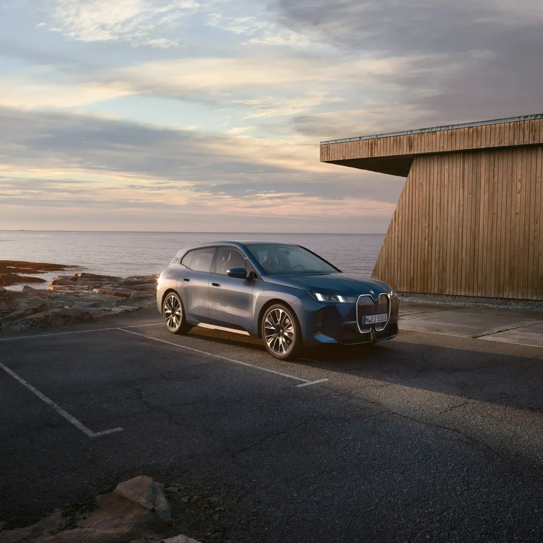 BMW IX 차량 내부, 외부 이미지