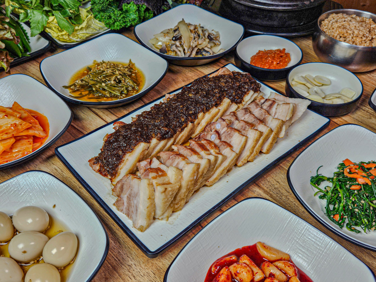 생생정보통 맛집오늘방송 흑마늘 쌈밥