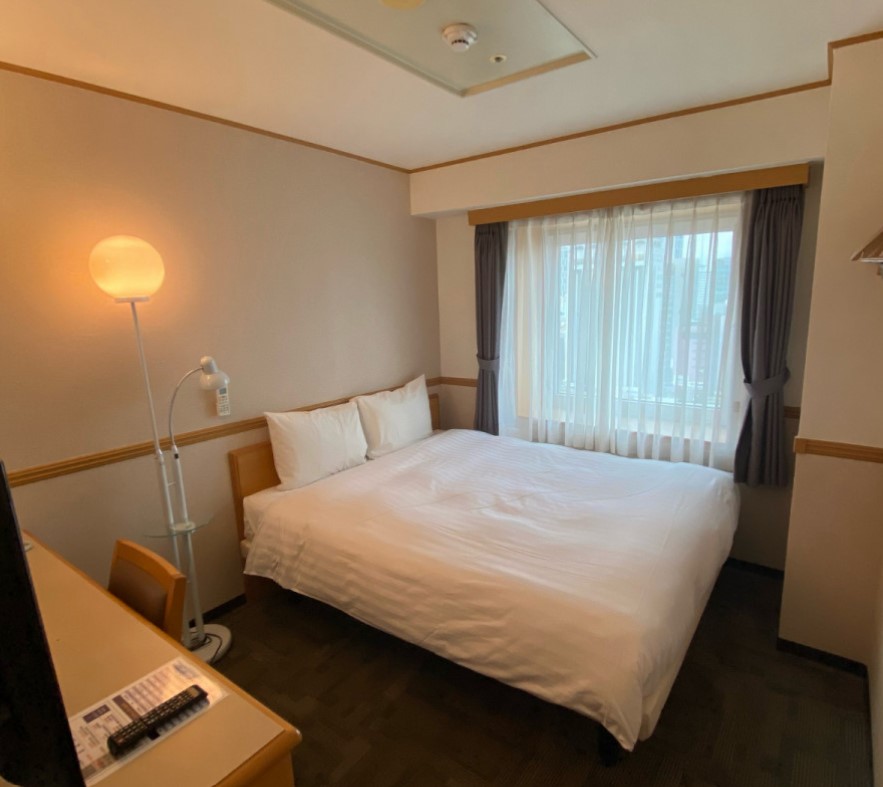 토요코인-부산역1-객실