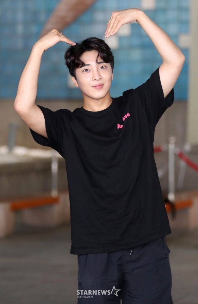 황윤성 프로필