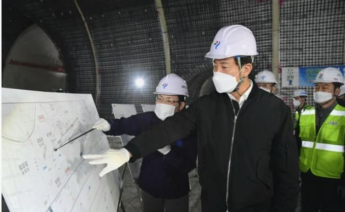 "‘직접시공’ 형식적이다"