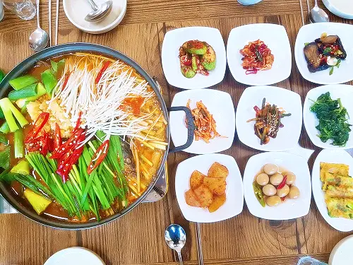 임진강 참게매운탕, 민물어제비, 쏘가리 매운탕 식당 추천 연천군 한탄강 오토 캠핑장 맛집