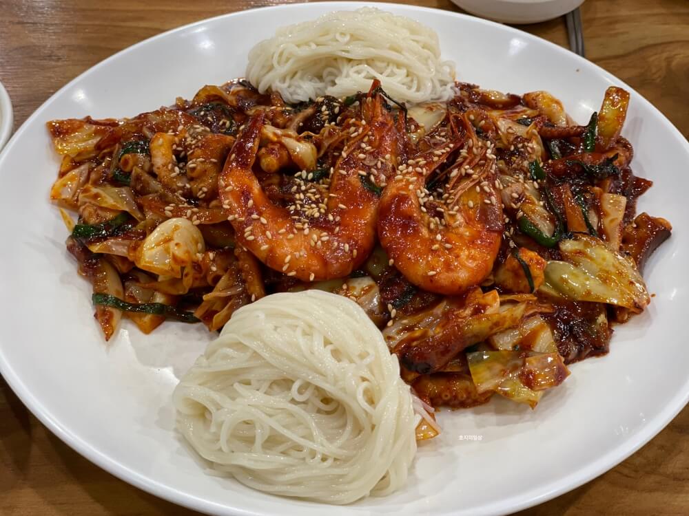 수원 제철 해산물 맛집 천포 - 불맛 가득 낙지 볶음 2인