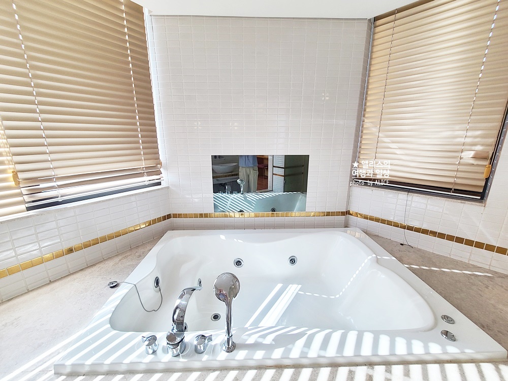 잠실 파로스 호텔 아늑한 디럭스 더블룸 직접 투숙해보니 좋음 가성비 위치 좋은 호텔