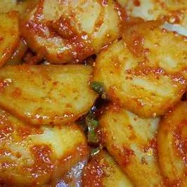 짭짤 달콜하게 만든 감자조림