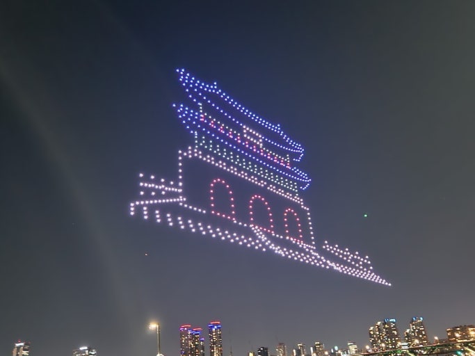 한강 드론 라이트쇼 관련 사진