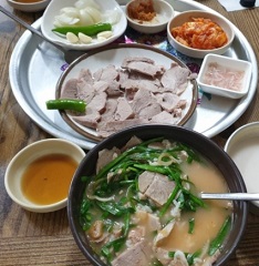 생방송투데이돼지국밥