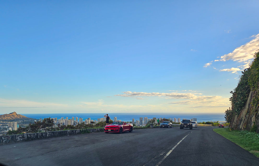 하와이 탄탈루스 전망대 주차장