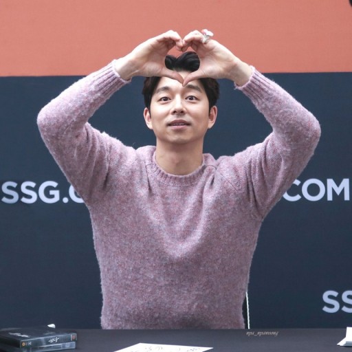 하울린-니트-29cm성수-팝업스토어