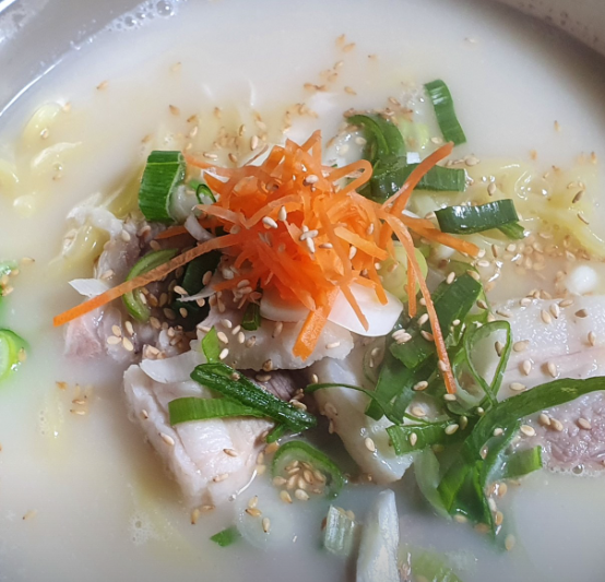 제주도 향토음식 고기국수 사진