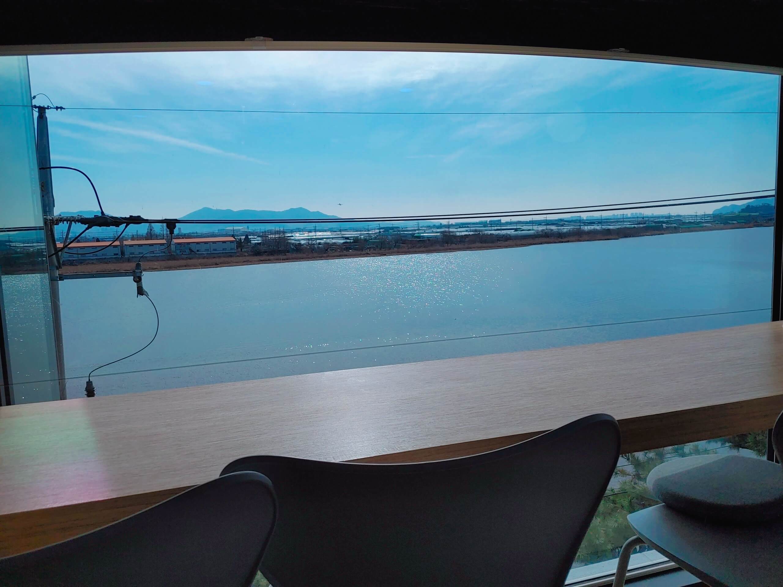 김해_강변뷰카페_라인25_4층