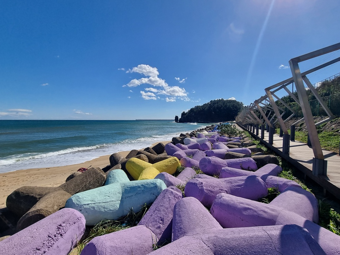 강원도 동해 가볼만한곳 한섬해수욕장 후기 ❘ 주차 빛터널 하대암 산책로