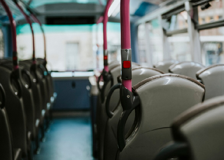 버스 내부