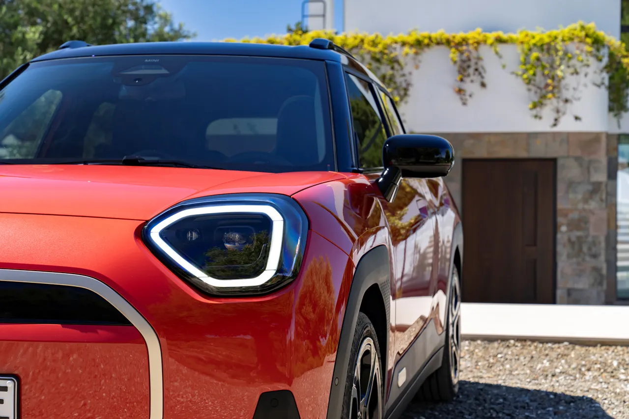 미니 에이스맨 E 차량 이미지