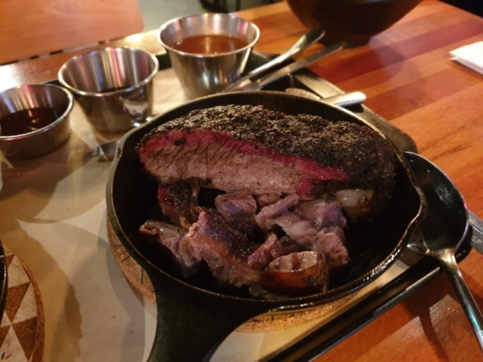 돈스파이크 식당 스테이크