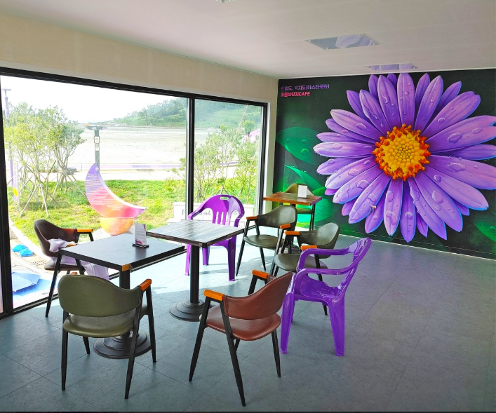 6시내고향 보라마을 퍼플섬 고구마찹쌀떡과 보라아이스크림 퍼플에이드 카페 전남 신안 퍼플브릿지카페