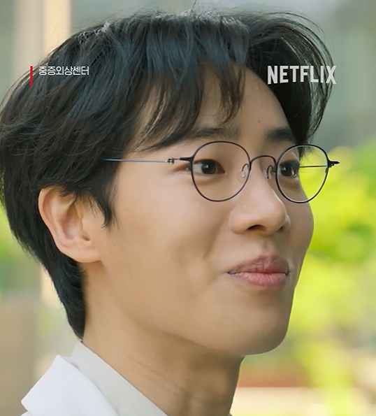 광장 넷플릭스
