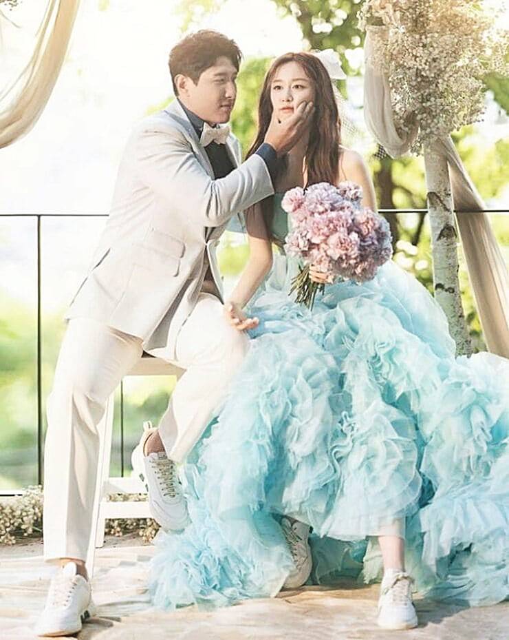 전-야구선수-황재균-가수-지연