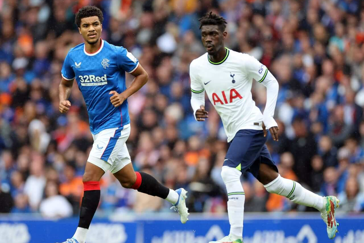 유로파리그 토트넘 레인저스