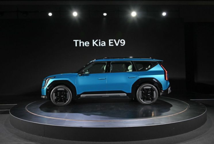 EV9