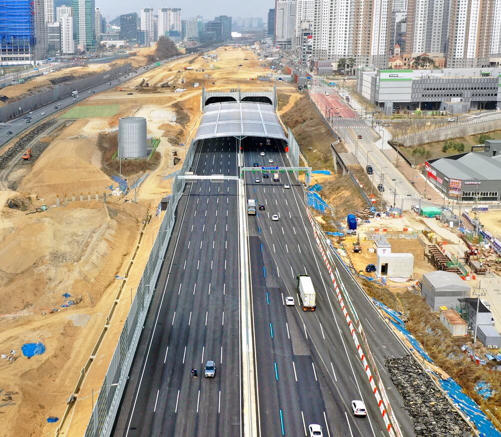 경부고속도로 지하화 및 상부 공원화