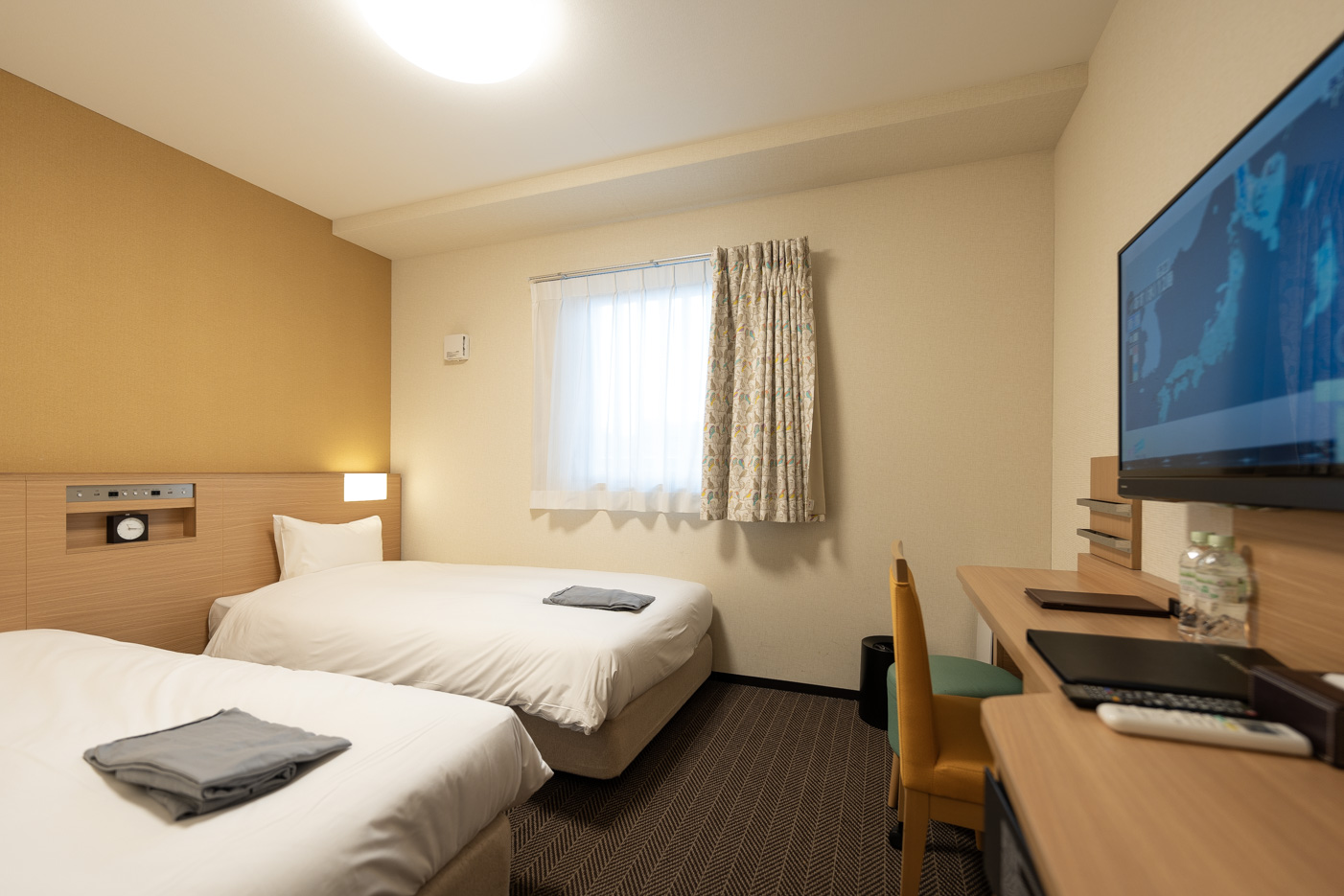 Original source photograph 51 for Osaka and Kansai Hotels: 36 Stay and Bathing Records, Plus 8 Official Introductions