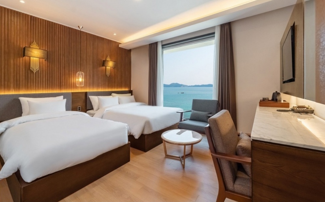 스터번 호텔 디럭스 트윈