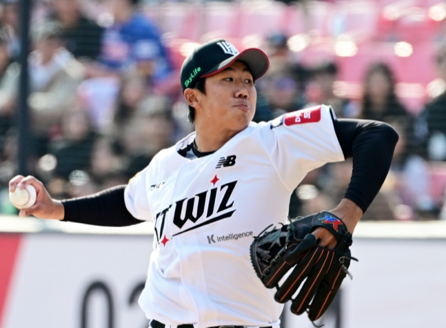 KT 신인 김동현