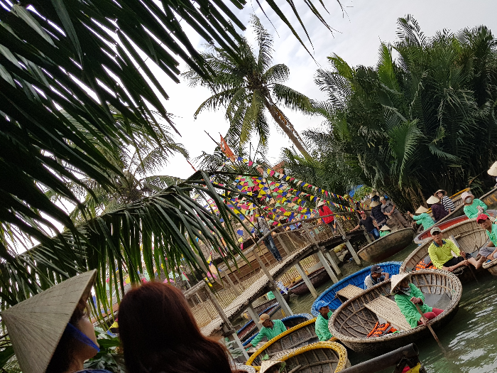 베트남 다낭 호이안 바구니배 선착장