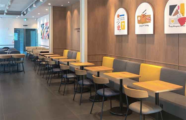 투썸 플레이스 매장 내부