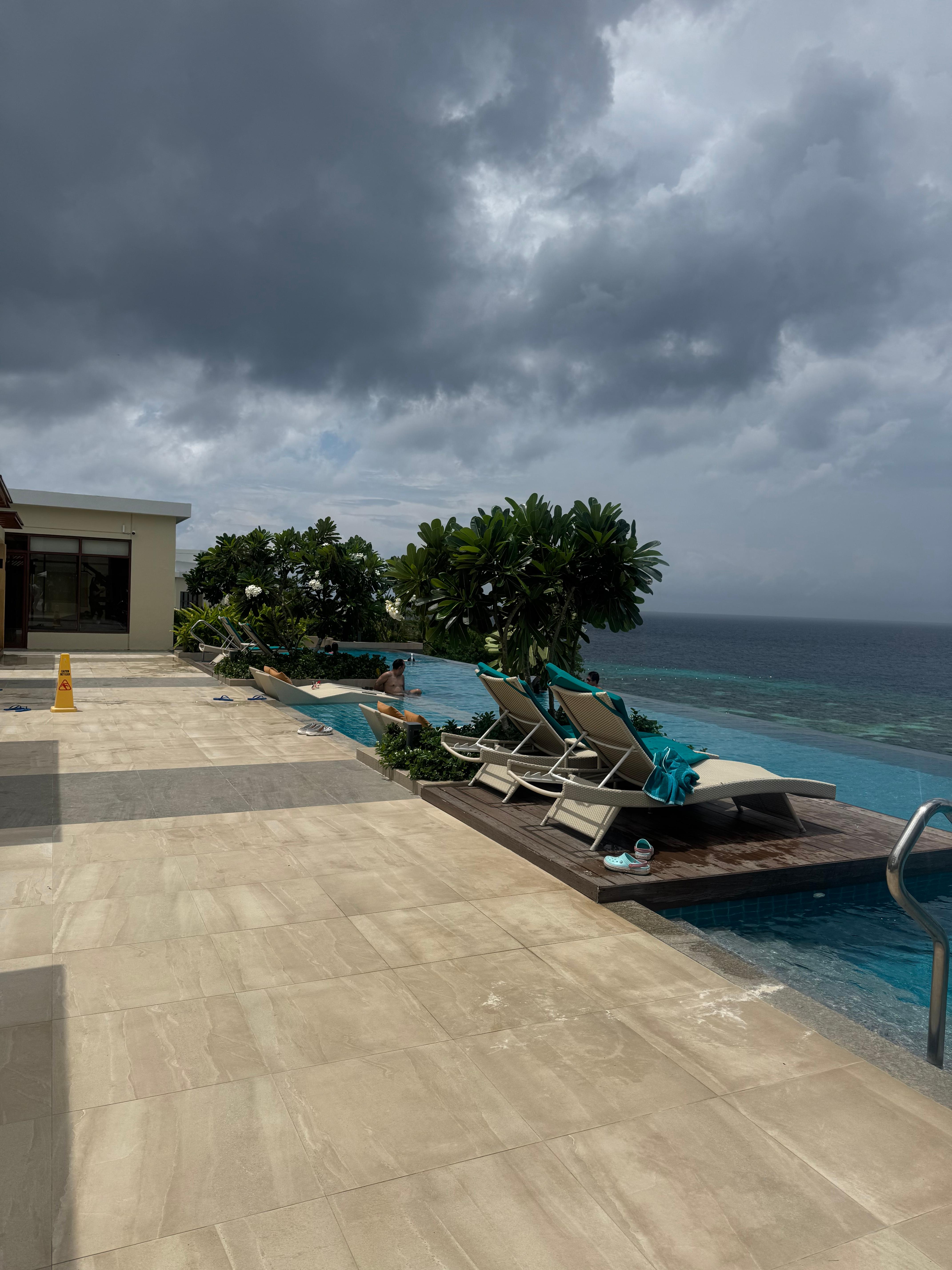 보홀 헤난 프리미어 코스트