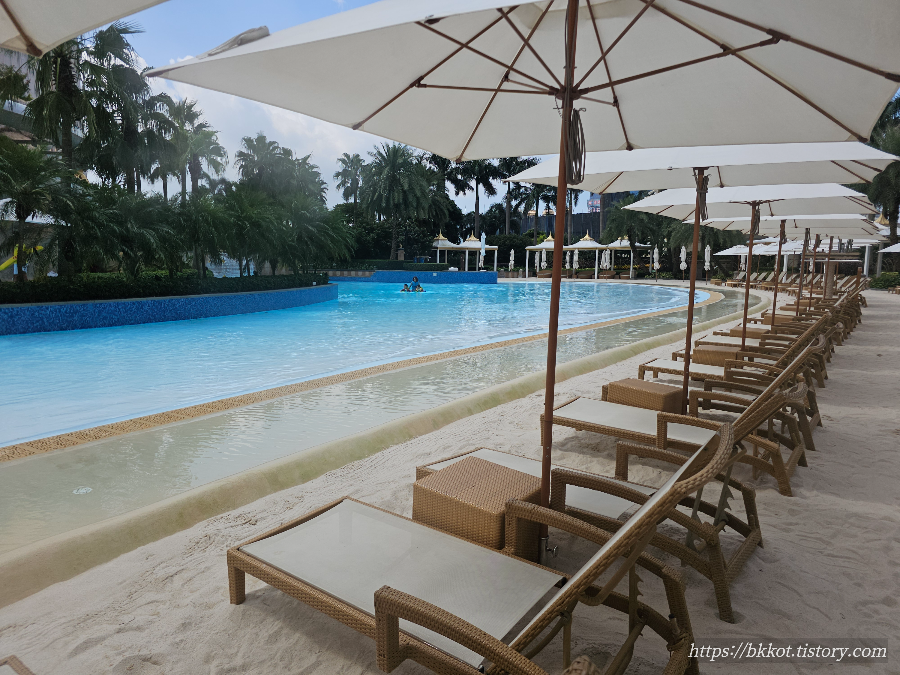 마카오 갤럭시 그랜드 리조트 덱