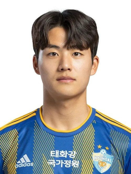 설영우 축구선수 프로필 나이 여자친구 홍명보