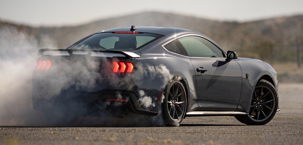 2024년 신차 - 포드 올 뉴 머스탱&#44; 지프 전기 SUV 왜고니어S&#44; 랜드로버 올 뉴 디펜더 90 P400 X / 올 뉴 디펜더 110