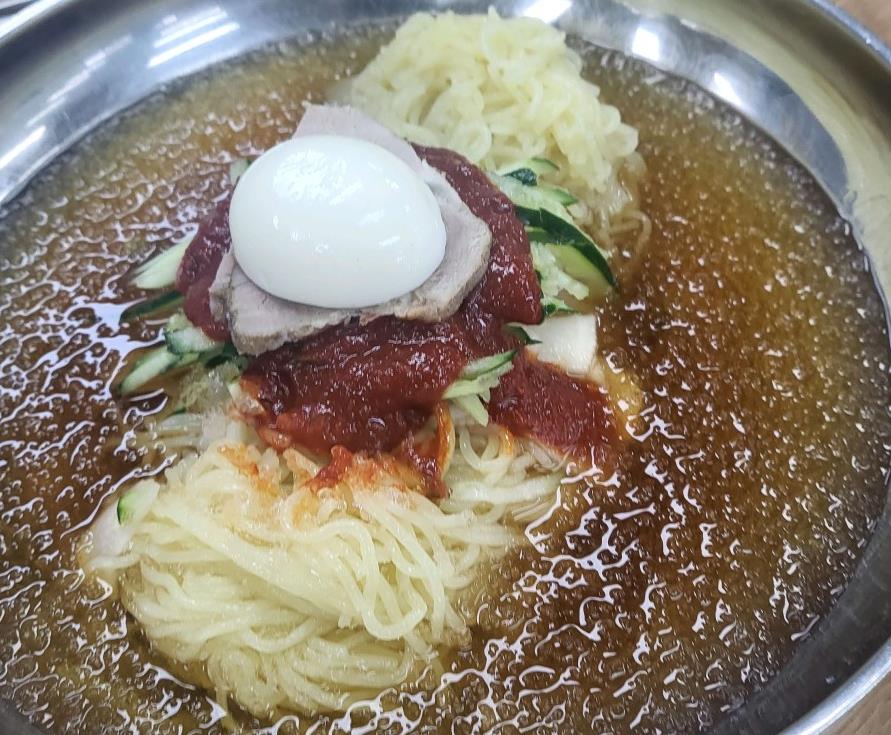 살얼음 동동 뜬 생생정보 밀면