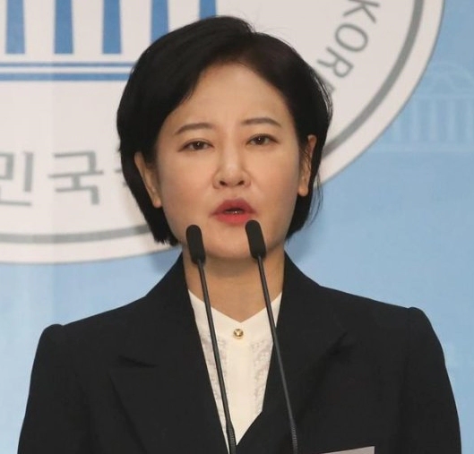 동작을 이수진 민주당 밀실공천 단톡방 설전 이유