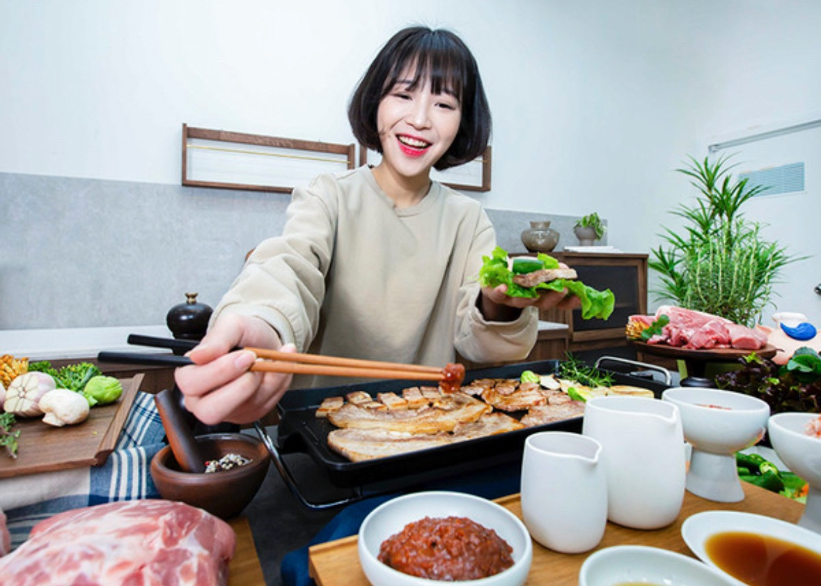 쯔양 수입