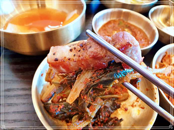 생방송투데이 김포 고촌 삼겹살과 김치의 환상 호흡! 팔도 김치 삼겹살 맛집