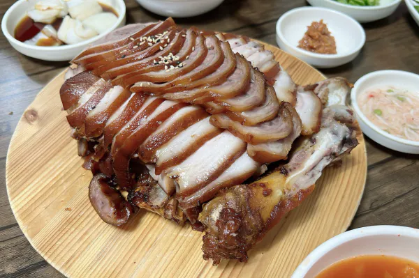 생생정보 전설의 맛 한방 족발 음식점