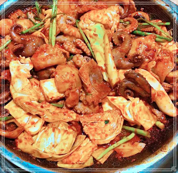 서민갑부 인천 송도 눈꽃 치즈 쭈꾸미 삼겹살&#44; 쭈삼 맛집
