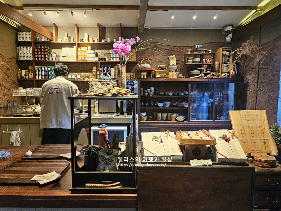 교토 감성 청사포 카페 추천 심미안 말차 전문점 음료 디저트 메뉴 가격 후기