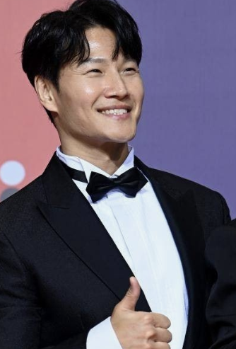 김종국 드디어 장가! 조용히 하지만 팬들도 깜짝 놀란 결혼 발표