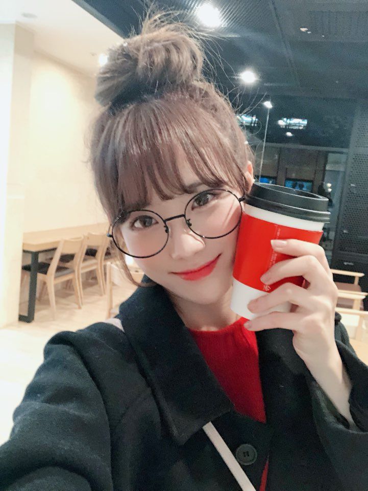 우주소녀 루다 인스타그램 사진 몸매